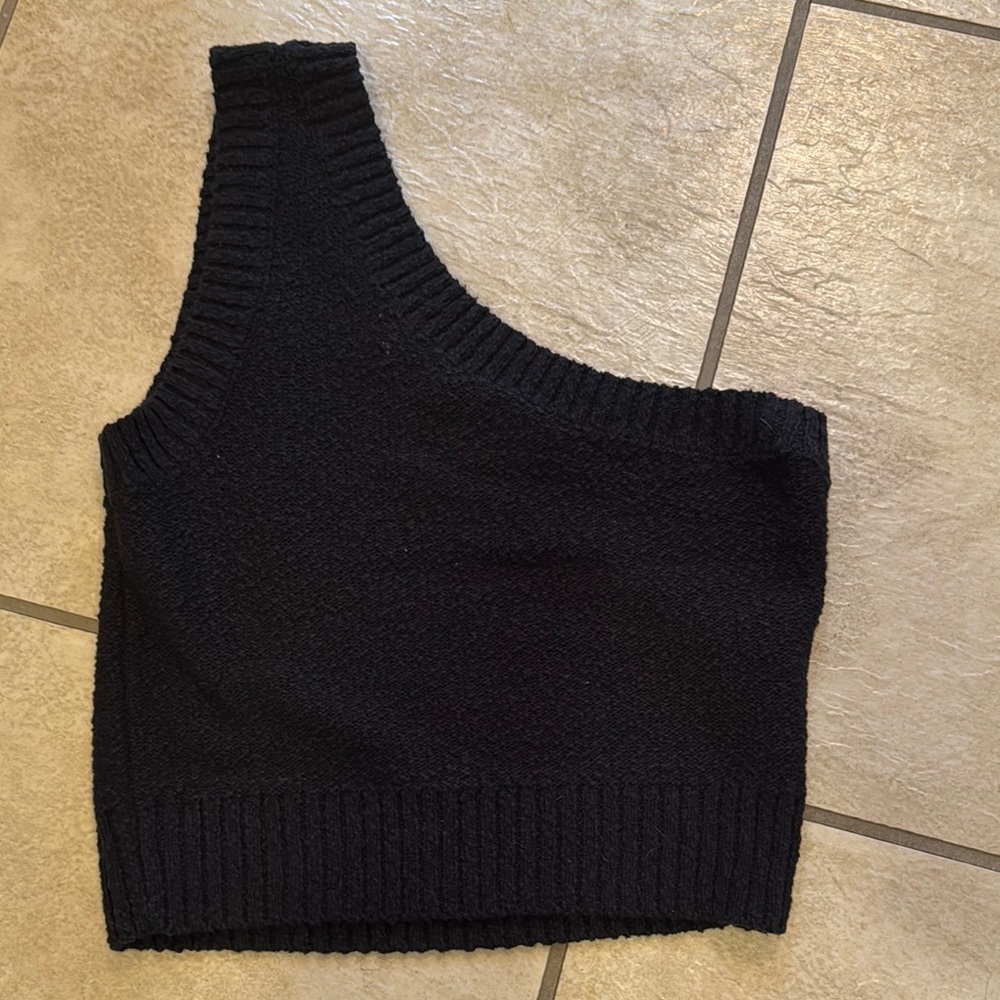MADEWELL Black One-Shoulder Knit Top